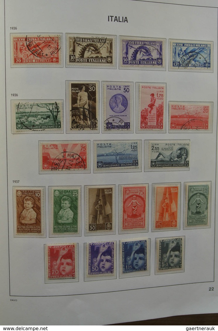 Italien: 1861-1975. MNH, mint hinged and used collection Italy 1861-1975 in 2 Davo cristal albums an