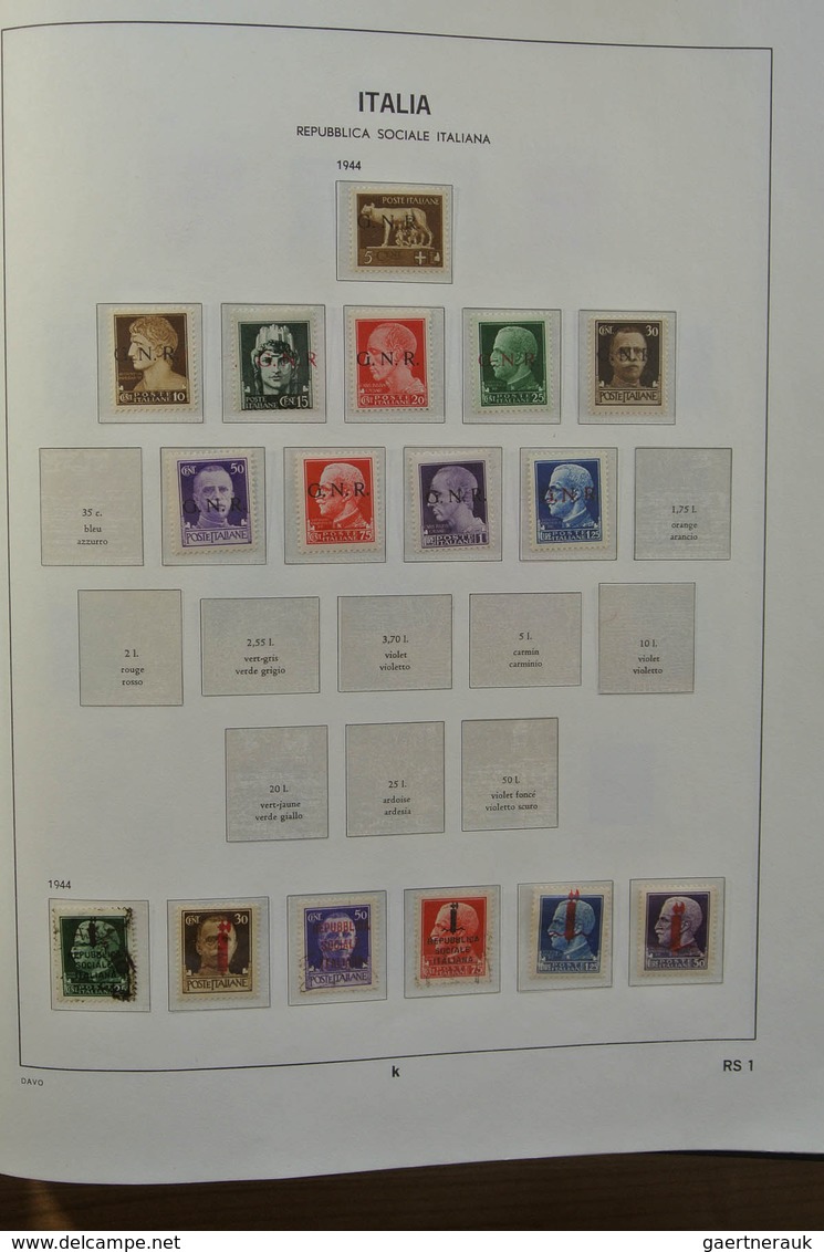 Italien: 1861-1975. MNH, mint hinged and used collection Italy 1861-1975 in 2 Davo cristal albums an