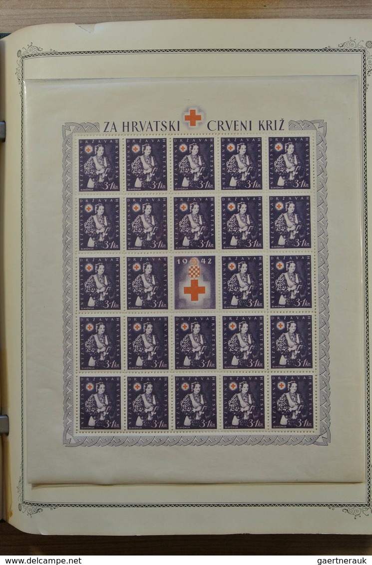 Jugoslawien: 1874-1945: Well filled, MNH, mint hinged and used collection Yugoslavia 1874-1945 in Sc