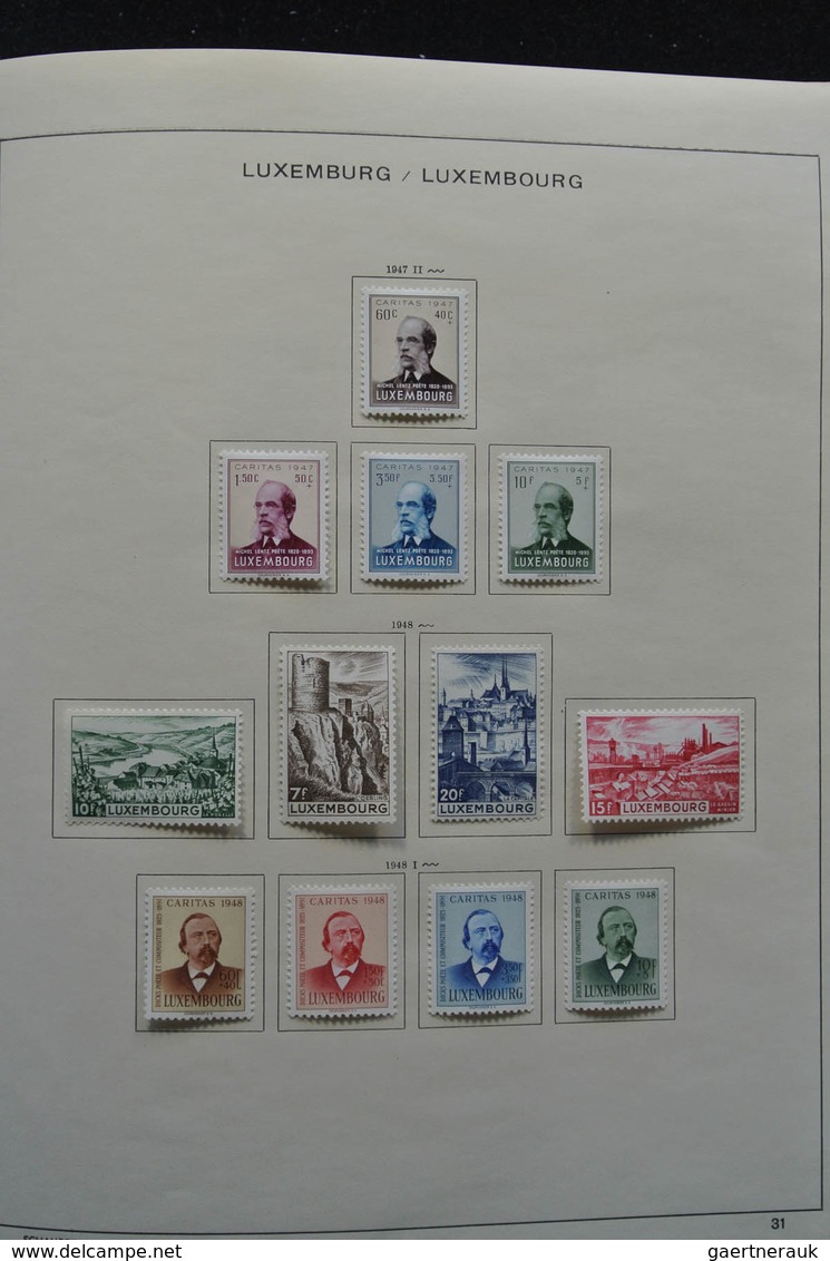 Luxemburg: 1875-1974: Well filled, mint hinged collection Luxembourg 1875-1974 in Schaubek album. Co