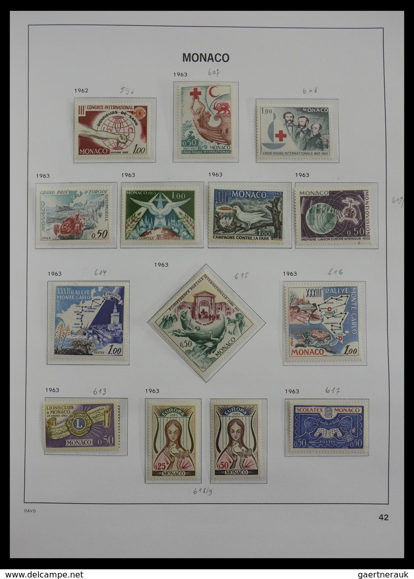 Monaco: 1885-2013: Very well filled, MNH and mint hinged collection Monaco 1885-2013 in 6 Davo luxe