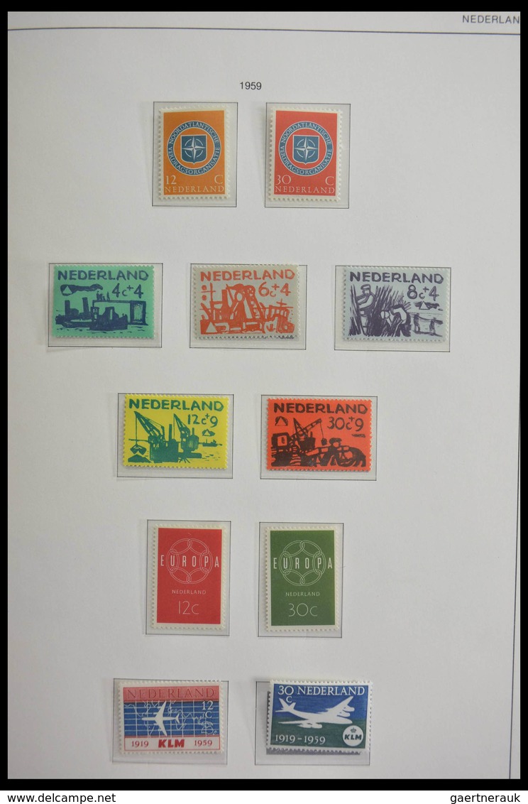 Niederlande: 1899-1986: Very powerful only mint never hinged quality, nearly complete in very fresh