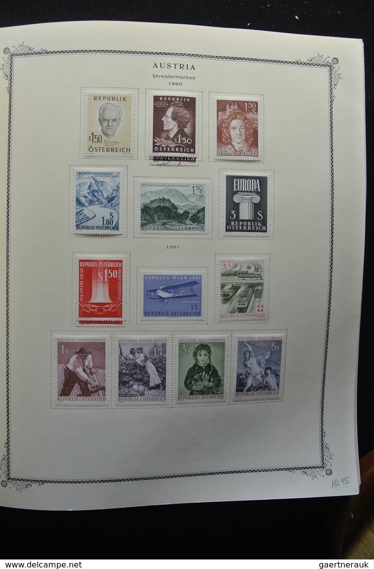 Österreich: 1850-2009: Almost complete, mostly mint hinged, partly double collection Austria 1850-20