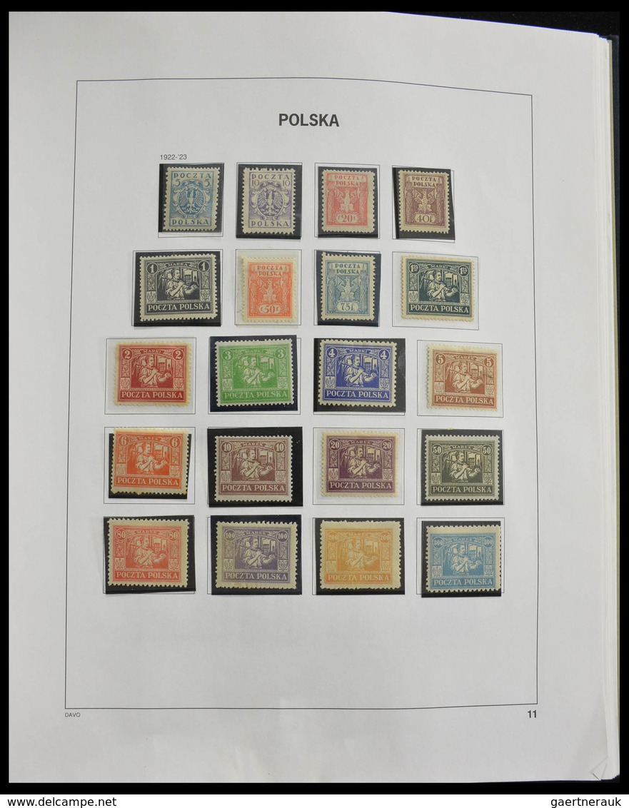 Polen: 1918-1994: Well Filled, MNH, Mint Hinged And Used Collection Poland 1918-1994 In 3 Davo Album - Briefe U. Dokumente