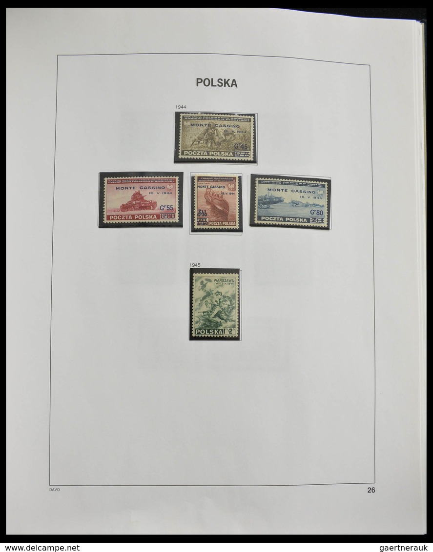 Polen: 1918-1994: Well filled, MNH, mint hinged and used collection Poland 1918-1994 in 3 Davo album