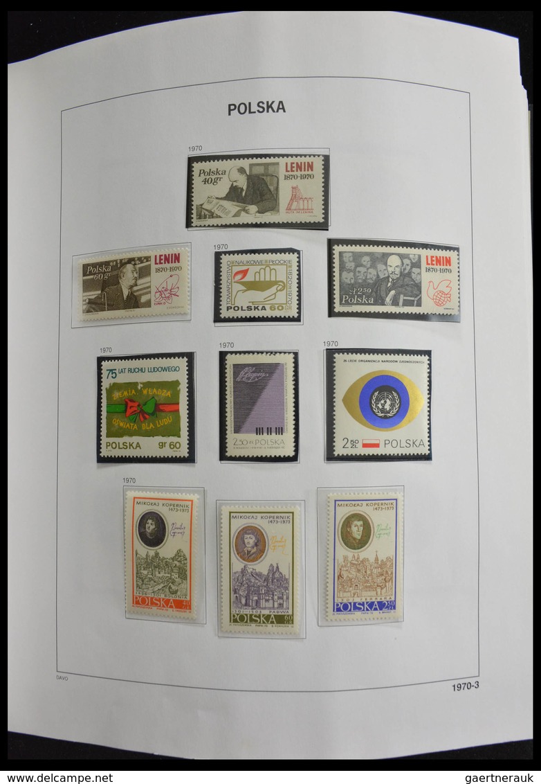 Polen: 1918-1994: Well filled, MNH, mint hinged and used collection Poland 1918-1994 in 3 Davo album