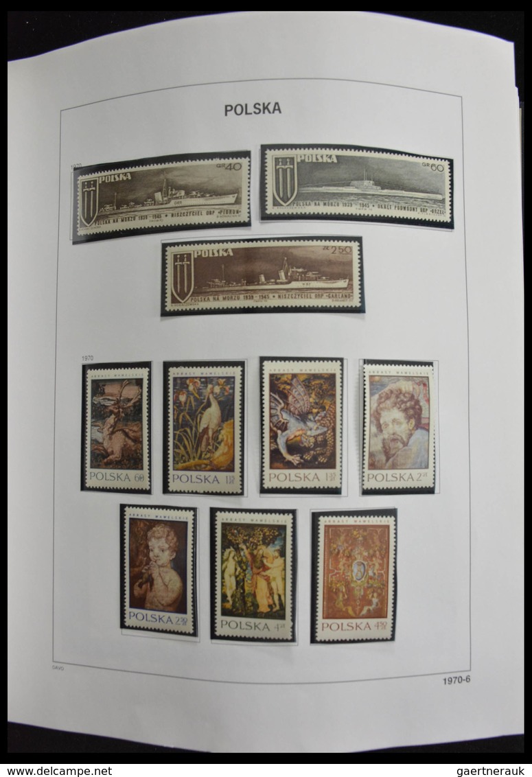 Polen: 1918-1994: Well filled, MNH, mint hinged and used collection Poland 1918-1994 in 3 Davo album