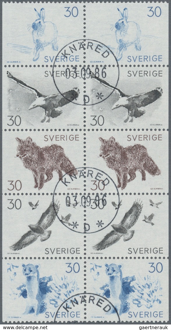 Schweden: 1961/1995, BOOKLET PANES: accumulation with about 2.660 complete booklet panes in 34 types