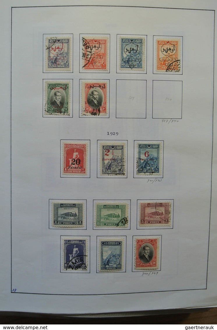 Türkei: 1863-1994: Well filled, MNH, mint hinged and used collection Turkey 1863-1994 on blanc pages