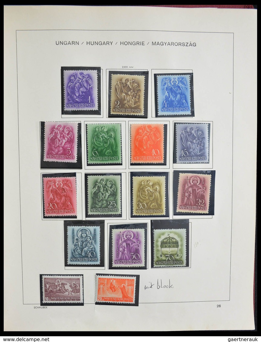 Ungarn: 1871-2000: Extensive, MNH, mint hinged and used collection Hungary 1871-2000 in 3 Schaubek a