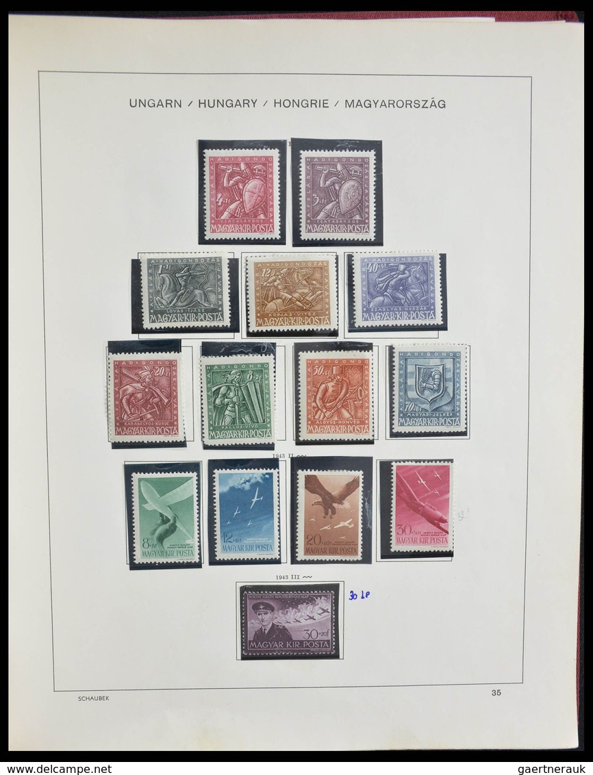 Ungarn: 1871-2000: Extensive, MNH, mint hinged and used collection Hungary 1871-2000 in 3 Schaubek a