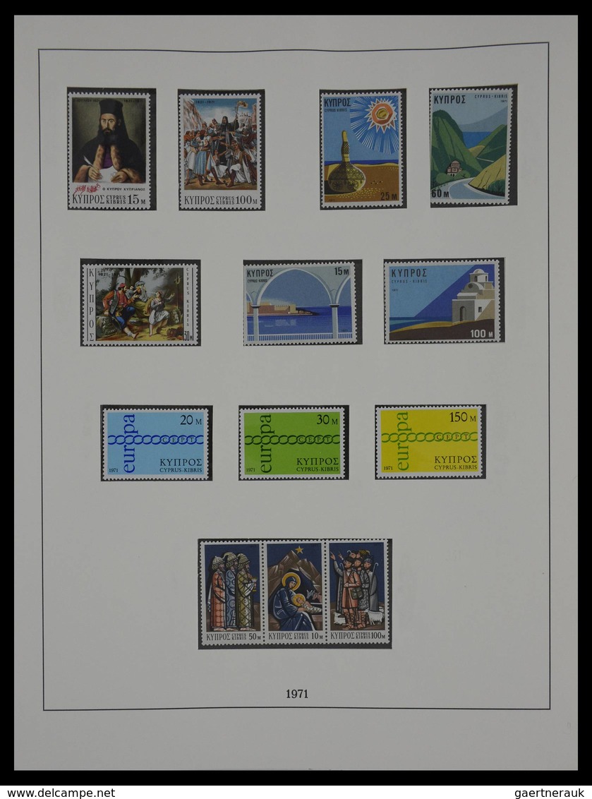 Zypern: 1955-2001: Almost complete, mostly MNH collection Cyprus 1955-2001 in 2 luxe Lindner albums,