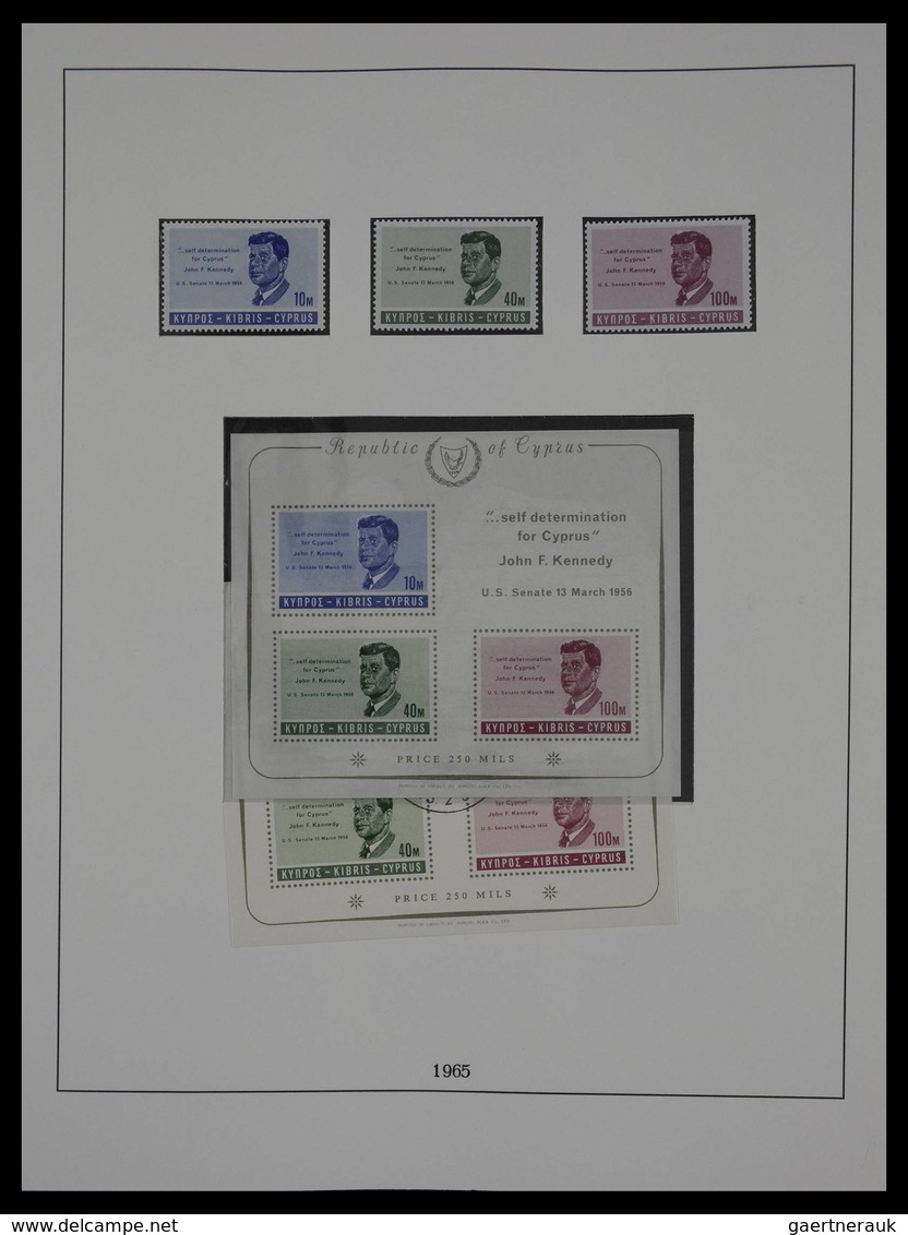 Zypern: 1955-2001: Almost complete, mostly MNH collection Cyprus 1955-2001 in 2 luxe Lindner albums,