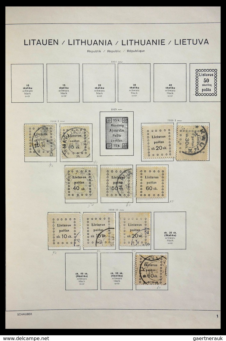 Baltische Staaten: 1918-1940: Mint hinged and used collection Baltic States 1918-1940 on Schaubek al