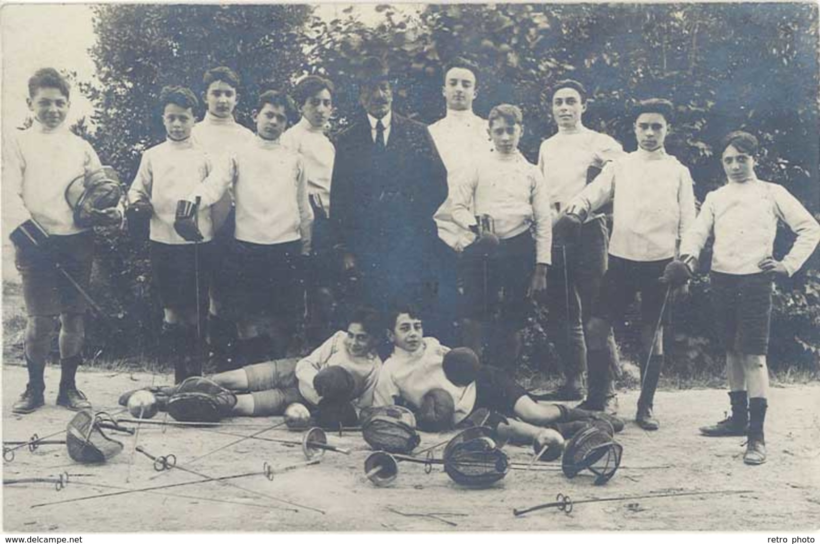 Cpa Sport – Carte-photo Groupe De Jeunes Escrimeurs / épée ( SPO ) - Fencing