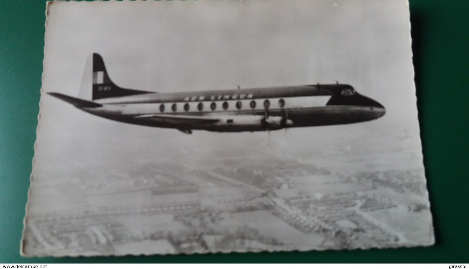 CPSM AVION VISCOUNT DE LA COMPAGNIE AER LINGUS  DANS LE CIEL DE FRANCE ED P I 54 - 1946-....: Modern Era