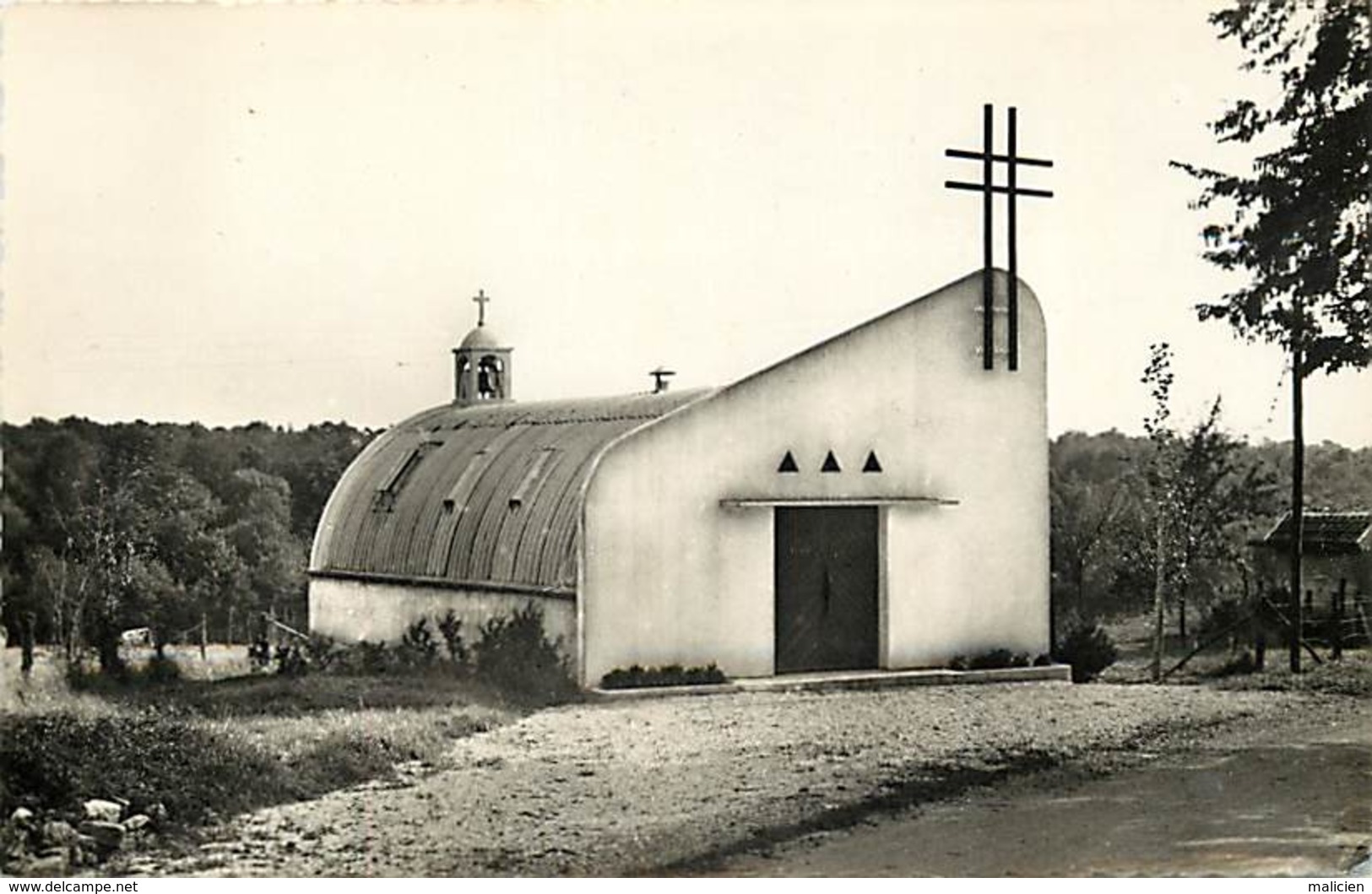 Dpts Div.-ref-AF813- Jura - Dampierre - Hameau Des Minerais - Chapelle Ste Therese Erigée Par Souscription - Chapelles - - Dampierre