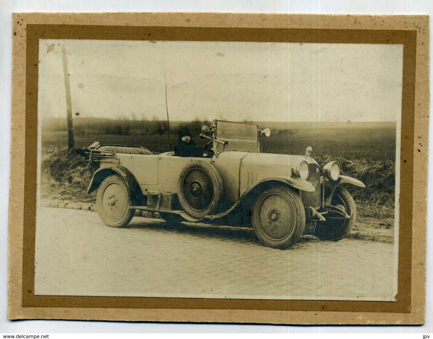 PHOTO D'UNE AUTOMOBILE "LA BUIRE" A VILLERS LES CAGNICOURT DANS PAS DE CALAIS - Automobiles