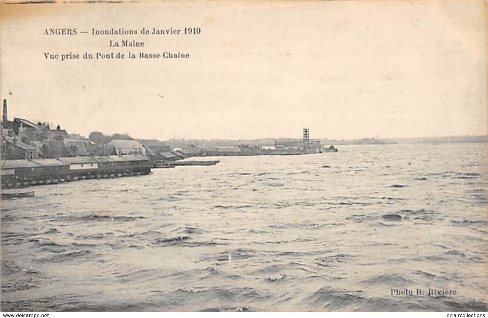 Angers        49      Inondations De 1910. Vue Prise Du Pont De La Basse Chaine    (voir Scan) - Angers