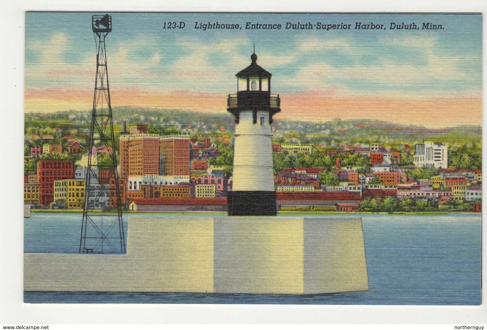 DULUTH, Minnesota, USA, Lighthouse, Duluth-Superior Harbor, Old Linen Postcard - Duluth