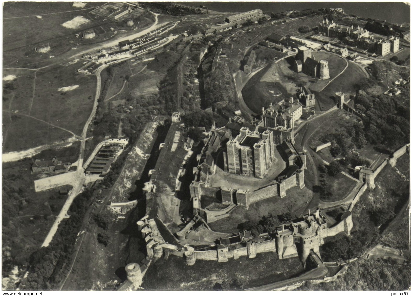 CPSM DE DOVER  (ROYAUME-UNI)  DOVER CASTLE. AERIAL VIEW - Dover