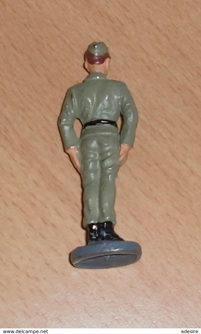 Militärische Figur - SOLDAT Aus Metall, Bemalt, Rarität, Gute Erhaltung, Höhe 7,5 Cm - 1939-45