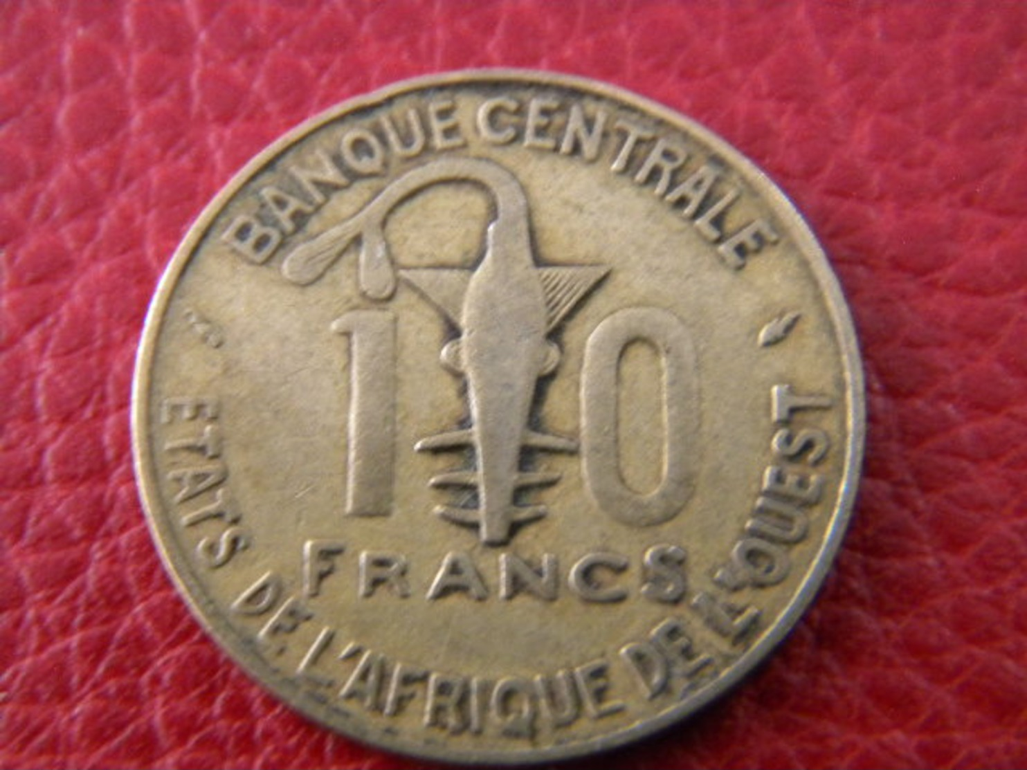 E.A..O. 10 FRANCS 1976. - Autres – Afrique