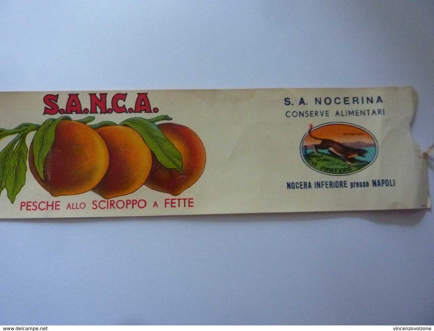 Etichetta Barattolo "S.A.N.C.A.  PESCHE  Allo SCIROPPO A FETTE  S.A. NOCERINA CONSERVE ALIMENTARI" - Frutta E Verdura