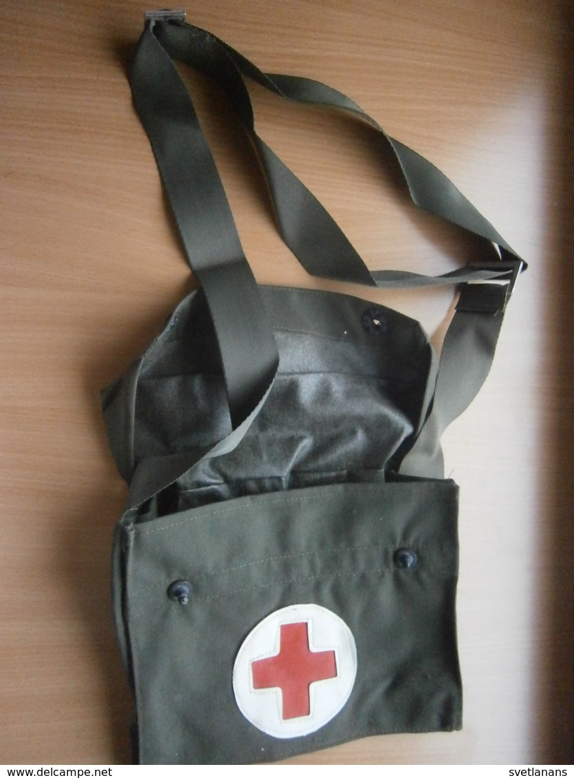 CZ4 RED CROSS ARMY BAG FIRST AID WATERPROOF CASE PATCH MILITARY YUGOSLAVIA JNA MEDAILE MEDAILLE ROTES KREUZ CROIX ROUGE