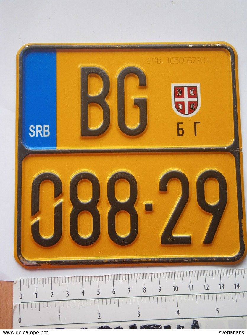 LICENSE PLATE Motor Motorcycle Moped Scooter Serbia Yugoslavia BELGRADE NUMMERNSCHILD SERBIEN PLAQUE D'IMMATRICULATION - Nummerplaten