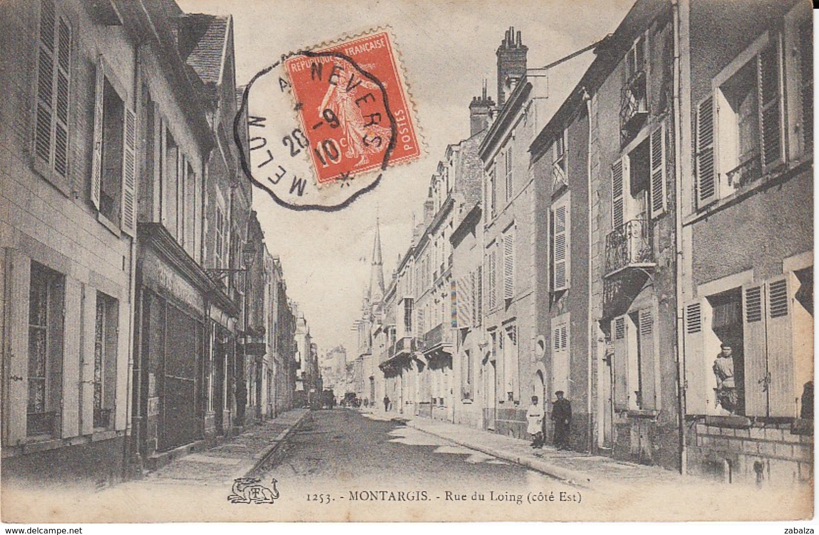 Montargis Rue Du Loing Côté Est - Montargis