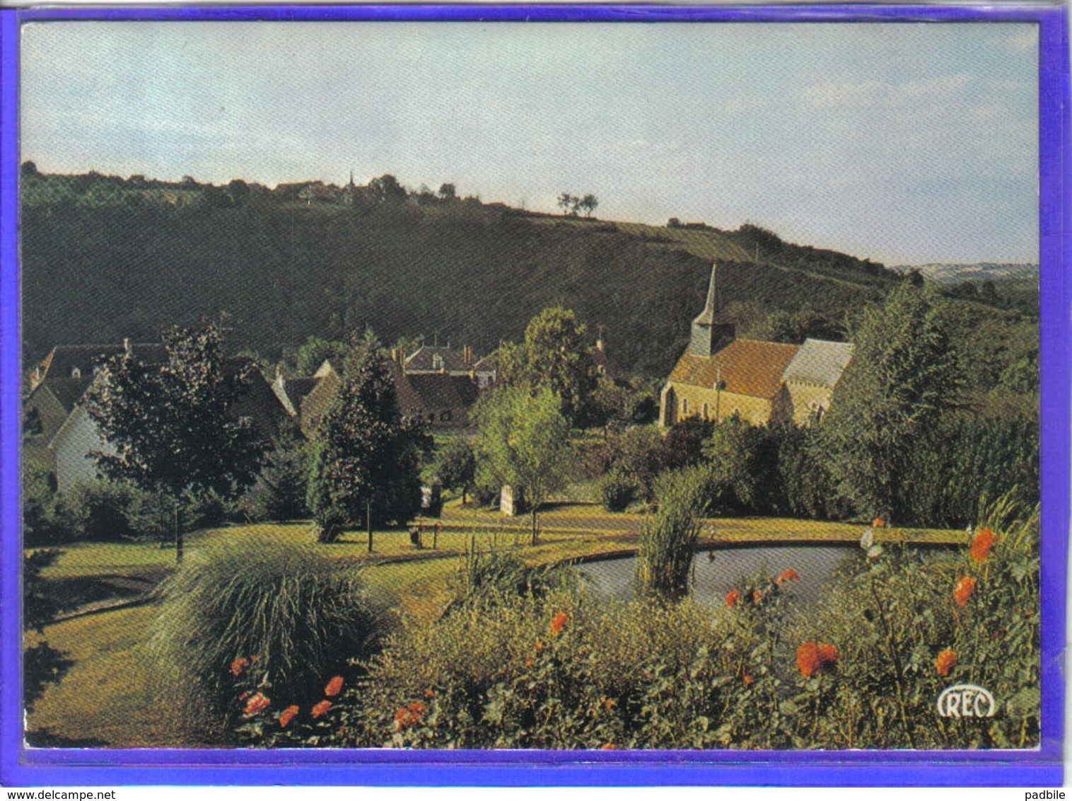 Carte Postale 36. Le Pin église De Ceaulmont Très Beau Plan - Autres & Non Classés