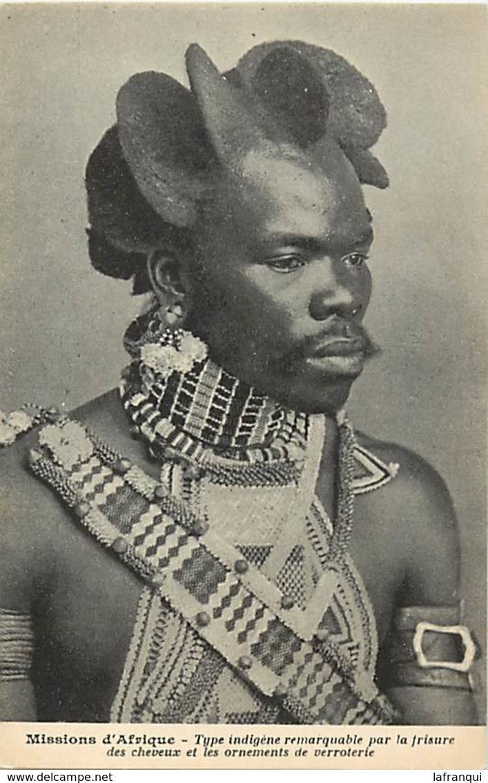 Pays Div -ref P542- Missions - D Afrique - Ethnologie - Africain Remarquable Par La Frisure Des Cheveux   - - Missions