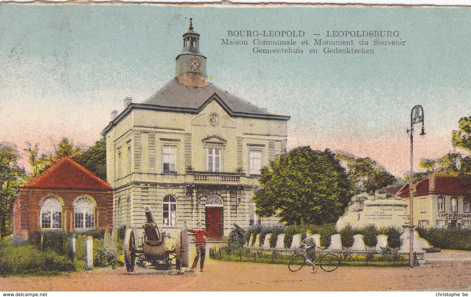 Kamp Van Beverloo, Gemeentehuis En Gedenkteken (pk54795) - Leopoldsburg (Kamp Van Beverloo)