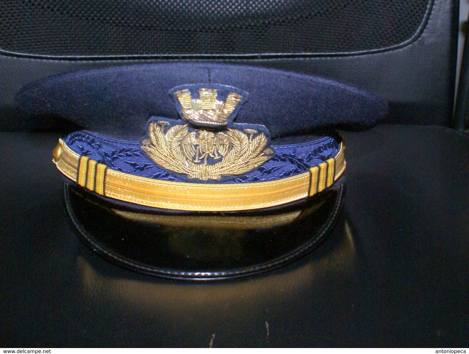 ITALIA - ITALIAN AIR FORCE OFFICER MILITARY CAP - Casques & Coiffures