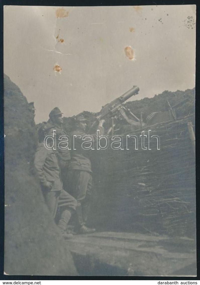 1916 Géppuskával A Lövészárokban, Körbevágott Fotó, 11×8 Cm - Andere & Zonder Classificatie