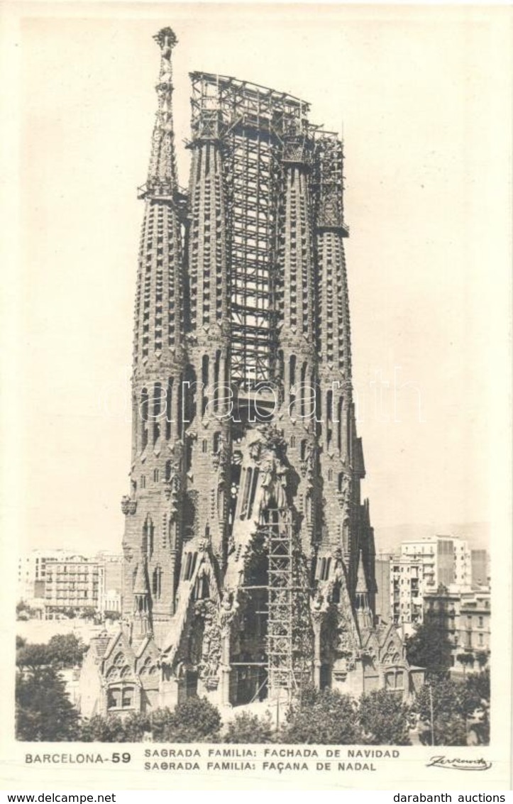 ** T1 Barcelona, Sagrada Familia, Fachada De Navidad / Church With Construction Racks - Zonder Classificatie