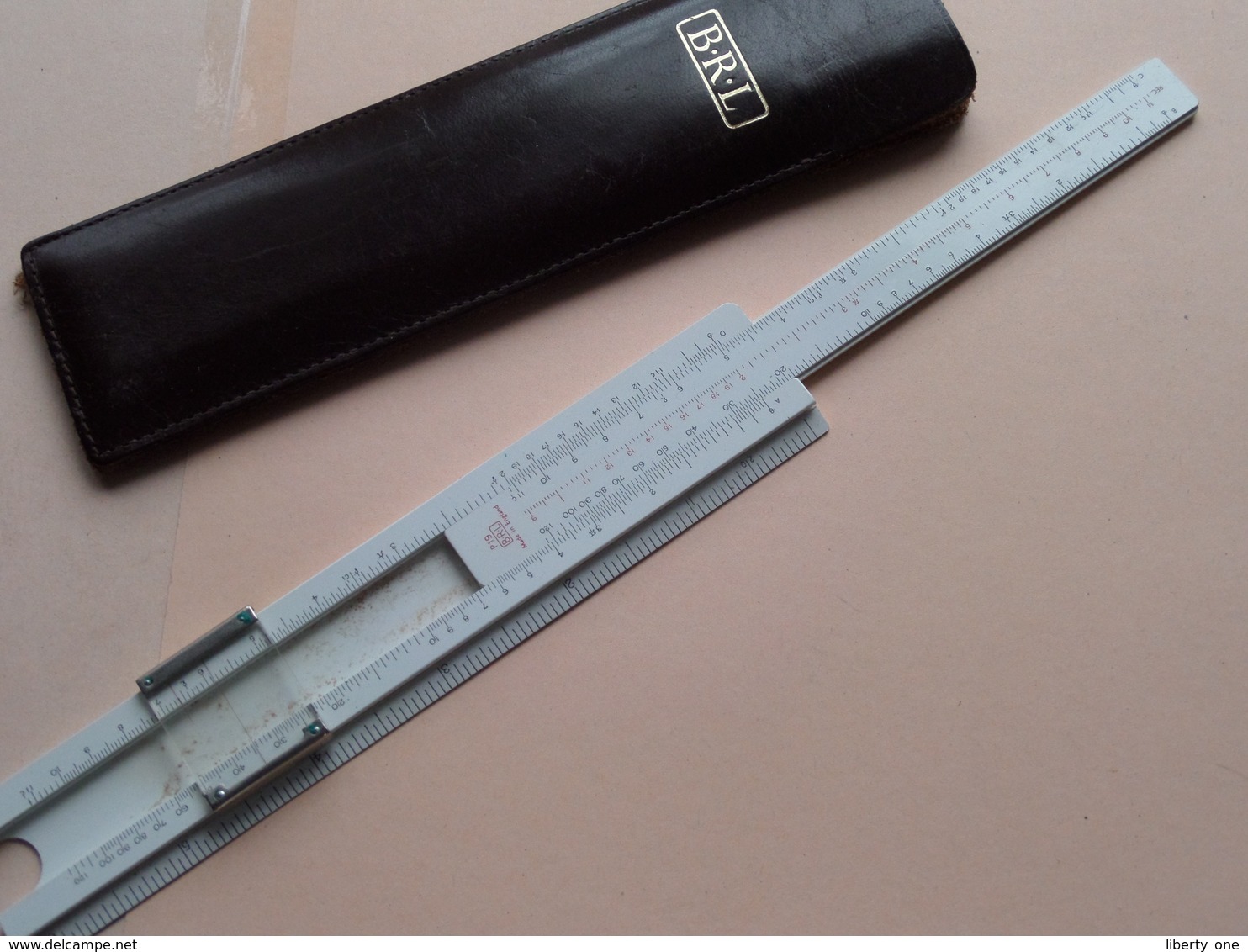 The " B.R.L. " SLIDE RULE ( BLUNDELL RULES Limited - B.R.L. ) ( Total Weight +/- 50 Gram ) ! - Andere & Zonder Classificatie