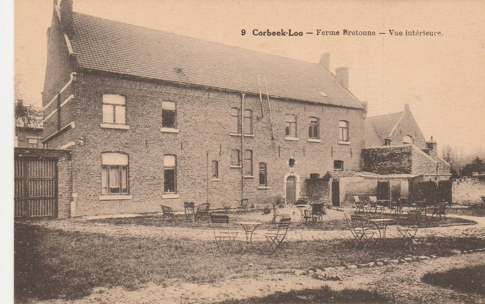 N° 9 , Corbeek-over-Loo (Korbeek-Lo , Bierbeek ) Ferme Bretonne , Vue Intérieure ;  (Chaussée De Tirlemont ) - Bierbeek