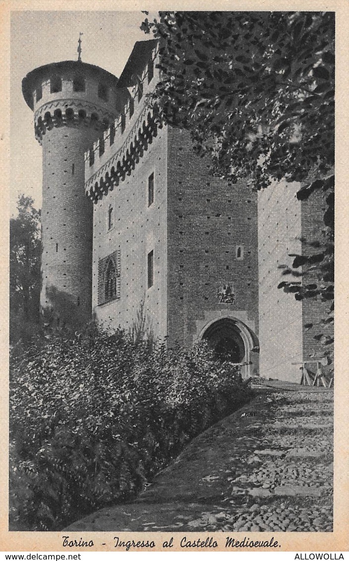 2346 "TORINO - INGRESSO AL CASTELLO MEDIOEVALE "CART. POST. ORIG. NON SPEDITA - Castello Del Valentino