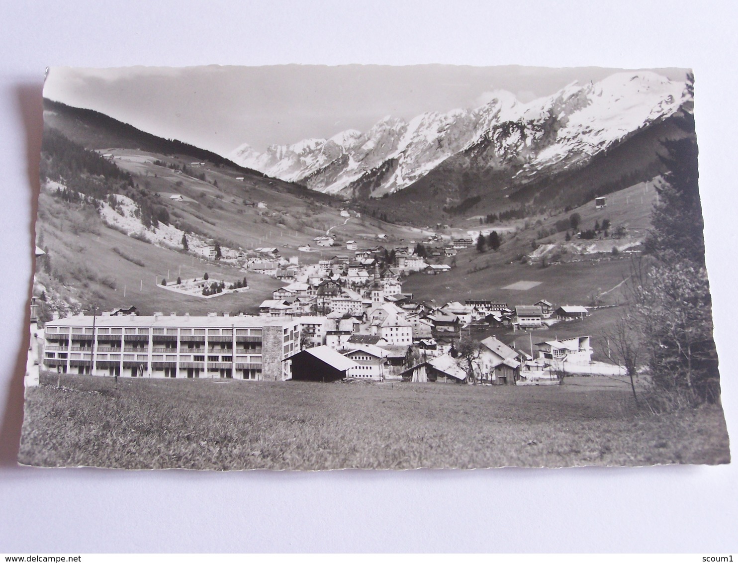 La Clusaz - Vue Générale Et Chaine De Aravis - La Clusaz