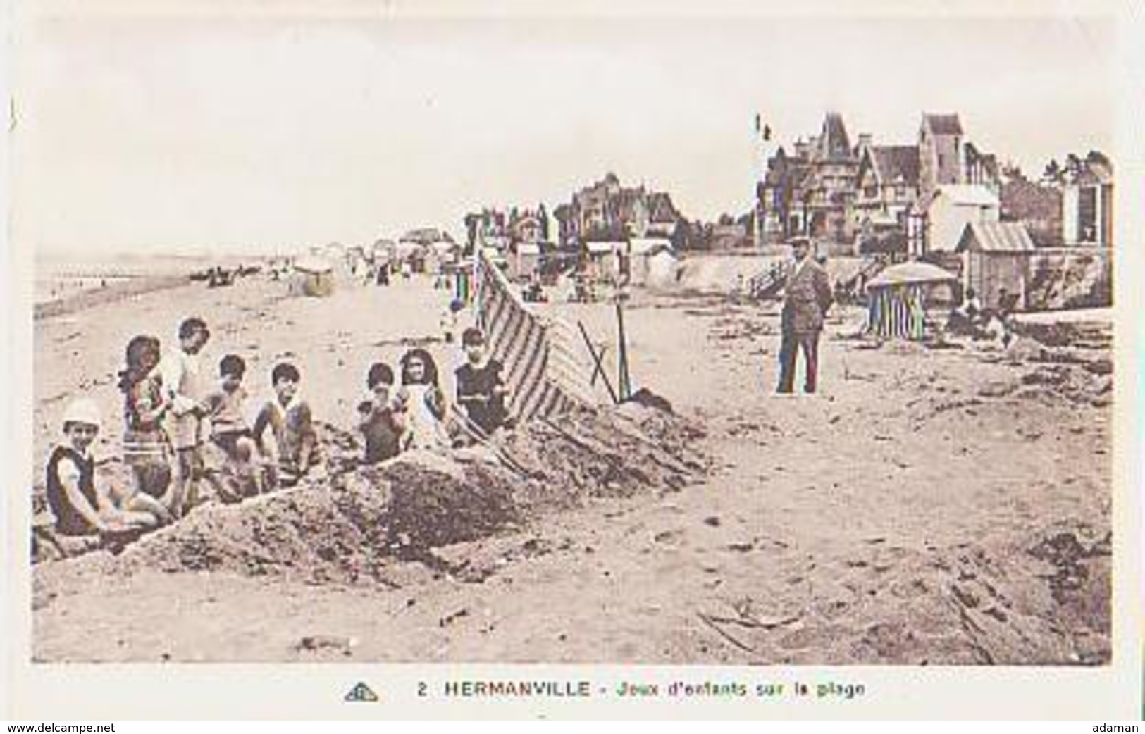 Calvados        1716        Hermanville.Jeux D'enfants Sur La Plage - Autres & Non Classés