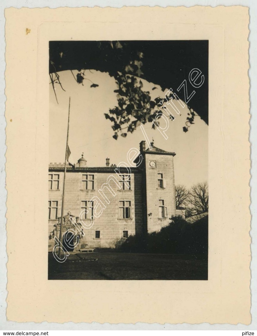 Compagnons De France Au Château De Cambous (Hérault). 1941 . Voir Texte . Chantiers De Jeunesse . - Lugares