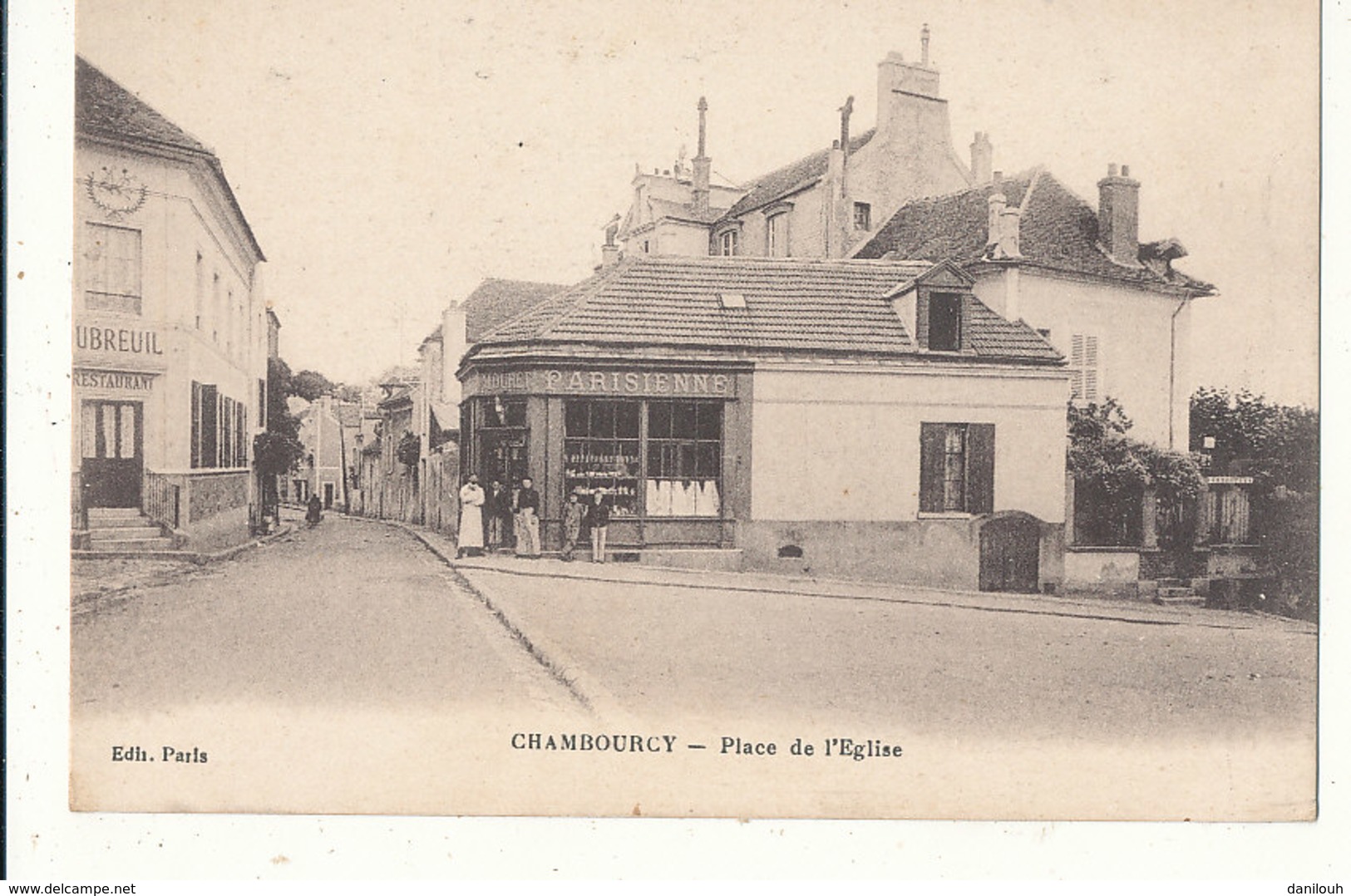 78 // CHAMBOURCY    Place De L'église - Chambourcy