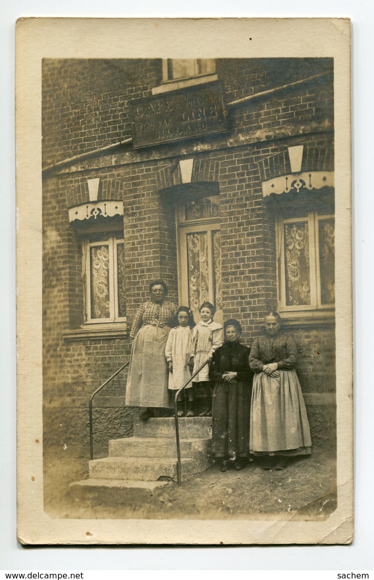 CARTE PHOTO Commerce CAFE Des Voyageurs Bilard   Tenu Par LINE  Patronnnes Et Fillettes       D01 2019 - Cafés