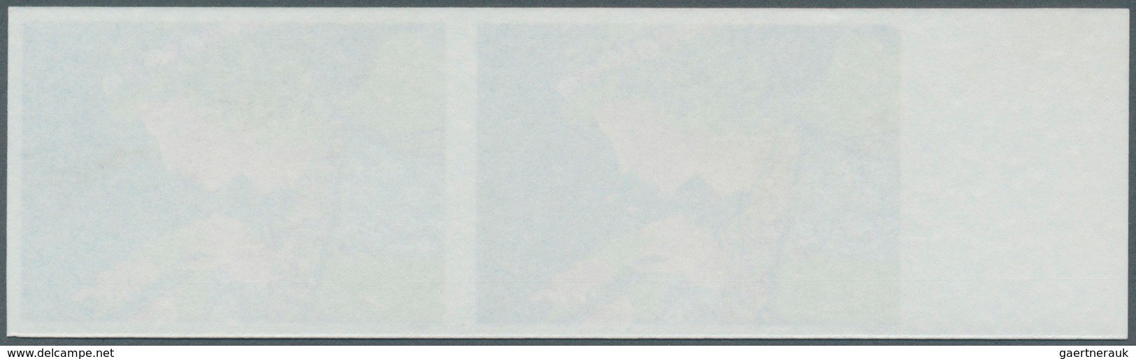 Großbritannien: 1998, 30 P. Christmas (Angel Playing Flute), Imperforated Horizontal Pair With Left - Other & Unclassified
