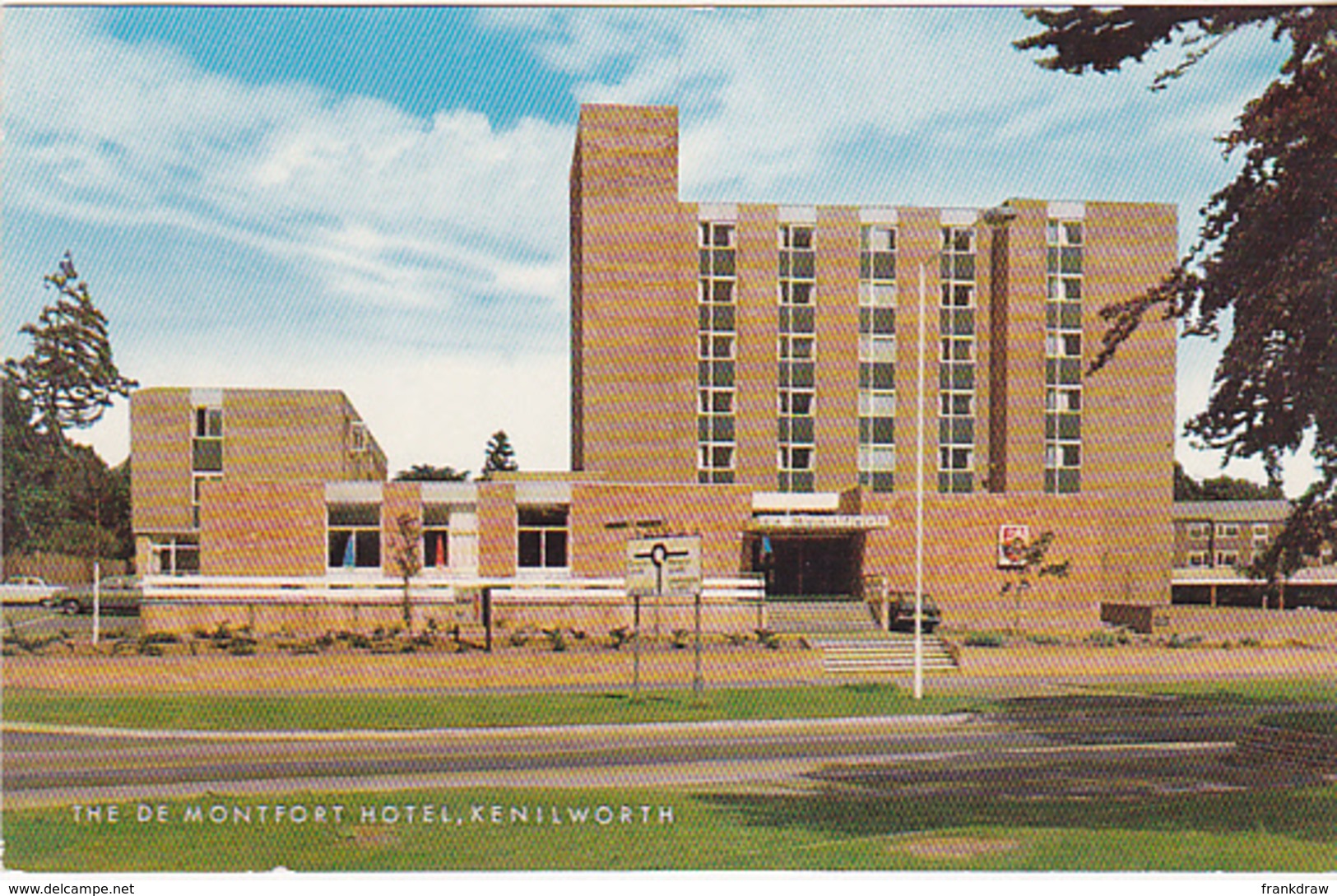 Postcard - The De Montfort Hotel, Kenilworth - Card No. 1-26-13-04A/4692c - VG - Non Classificati