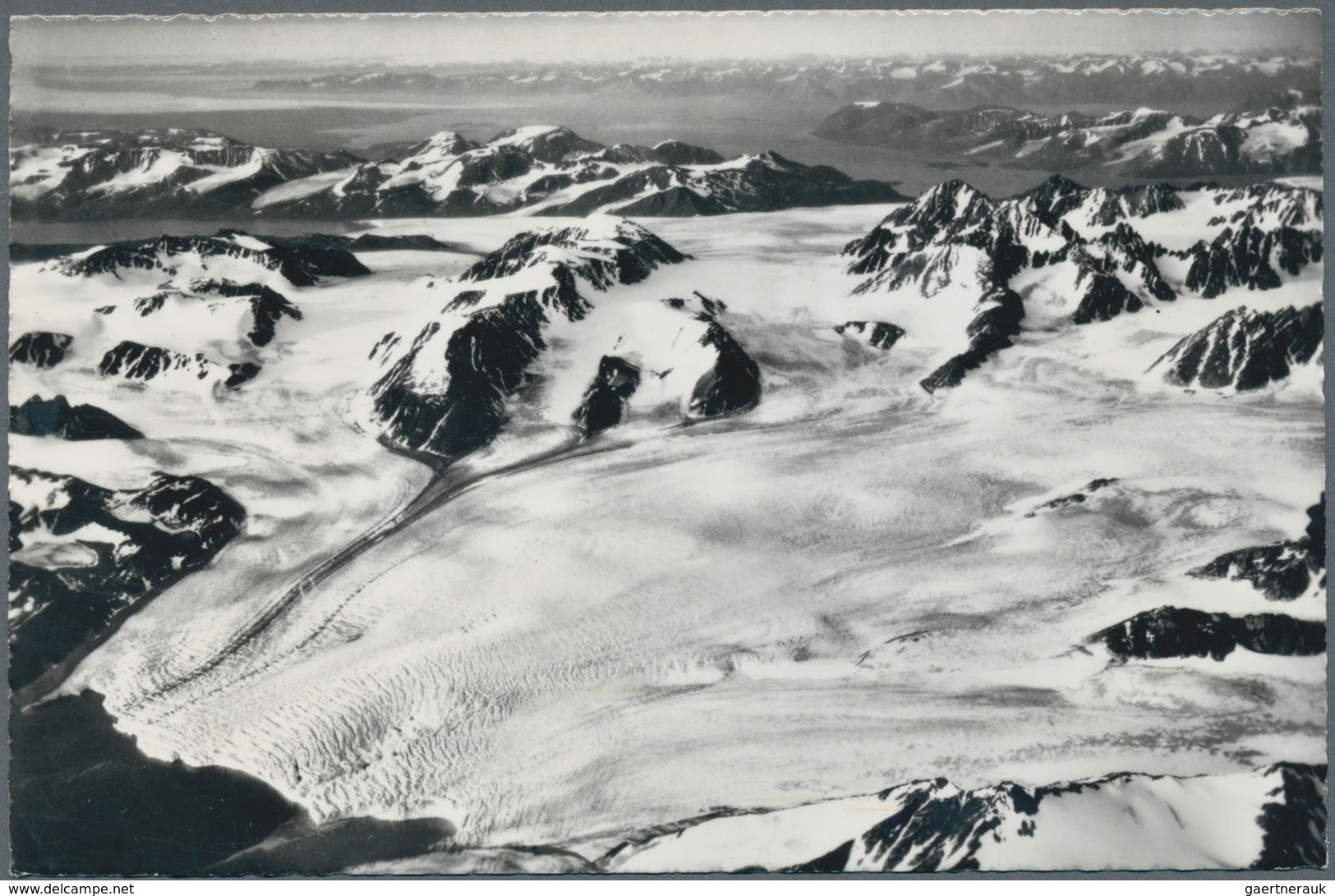 Norwegen: 1928/65 Sechs Karten Mit Motiven Spitzbergen, Dabei Schweizer Expeditionskarte Mit Untersc - Briefe U. Dokumente