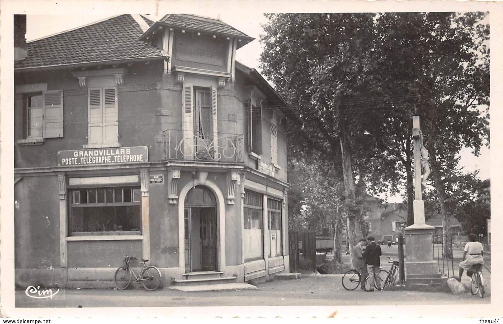 ¤¤  -  GRANDVILLARS   -  La Poste , Rue Du Général LECLERC   -   ¤¤ - Grandvillars