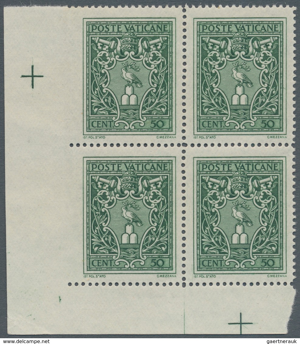 Vatikan: 1945, 50 C Green, Block Of 4 From Lower Left Corner, Left Stamps With Imperforated Left Mar - Unused Stamps